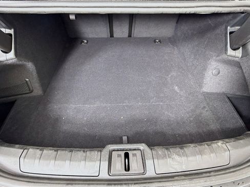 Certified 2021 Porsche Taycan RWD image 27