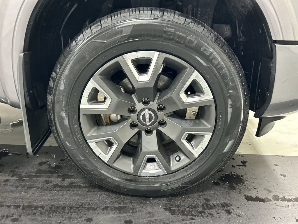 Used 2023 Nissan Titan Platinum Reserve w/ Moonroof Package AWD/4WD image 8