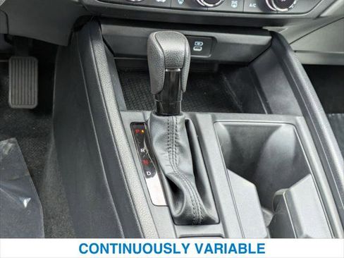 Certified 2025 Honda Accord LX image 19