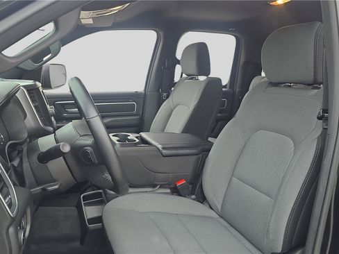 Used 2023 RAM 1500 Big Horn AWD/4WD image 12