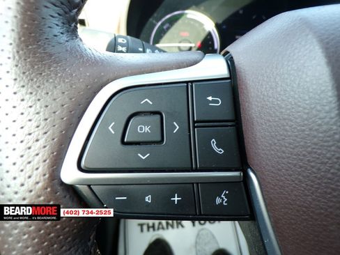 Used 2021 Toyota Sienna Limited image 25