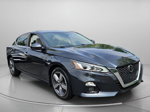 Used 2020 Nissan Altima 2.5 SL AWD/4WD image 7