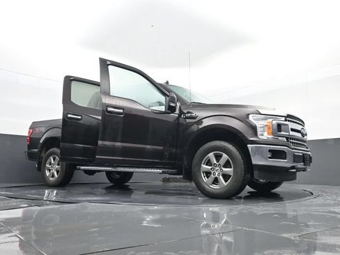Used 2019 Ford F150 XLT w/ Equipment Group 302A Luxury AWD/4WD image 31