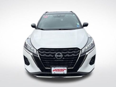 Used 2024 Nissan Kicks SR image 8