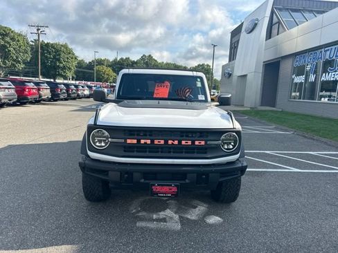 Used 2022 Ford Bronco Black Diamond AWD/4WD image 2
