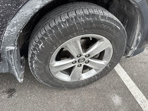 Used 2015 Toyota RAV4 XLE image 11