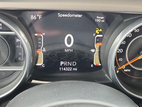 Used 2018 Jeep Wrangler Unlimited Sport S AWD/4WD image 12