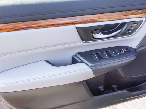 Used 2017 Honda CR-V EX-L image 19
