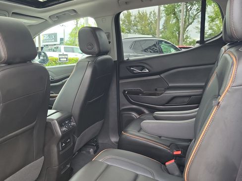 Used 2023 GMC Acadia AT4 w/ Technology Package AWD/4WD image 16