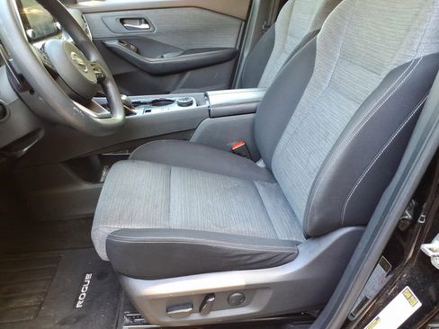 Used 2021 Nissan Rogue SV AWD/4WD image 7