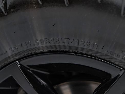 Used 2021 Chevrolet Silverado 1500 LT Trail Boss w/ Convenience Package II image 63