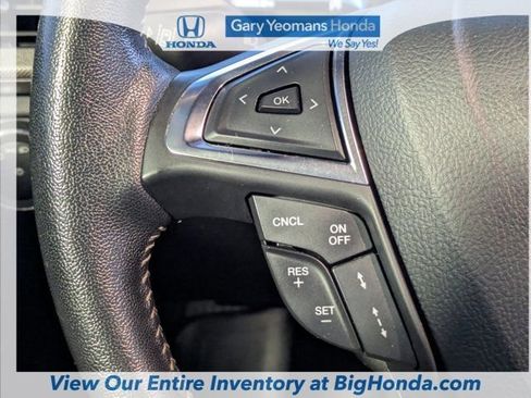 Used 2020 Ford Fusion SE w/ Equipment Group 151A image 25