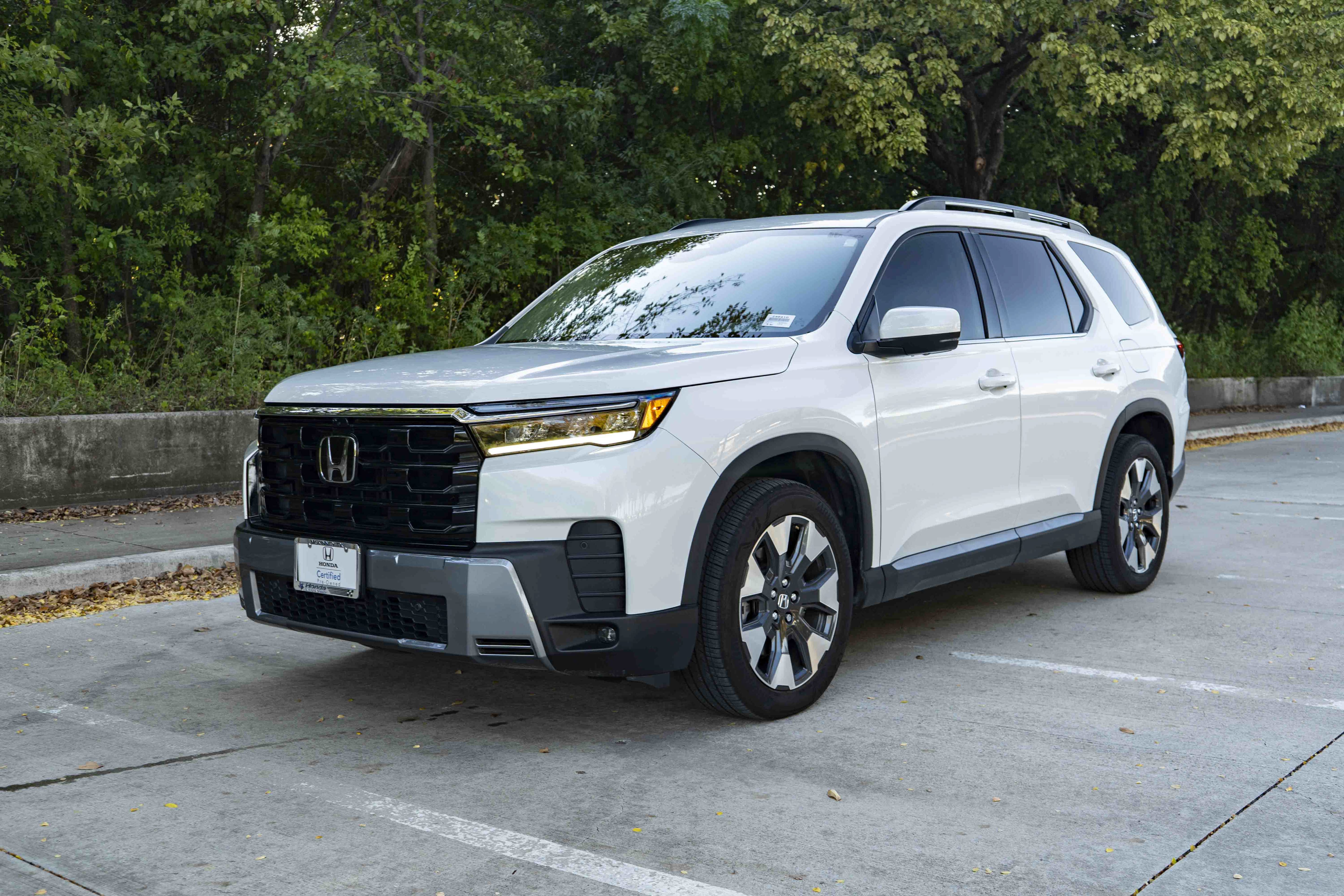 Used 2026 Honda Pilot Elite image 5