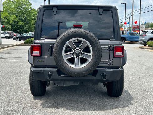 Used 2021 Jeep Wrangler Unlimited Sport S image 9