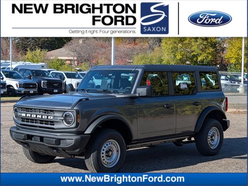 New 2025 Ford Bronco Base image 1
