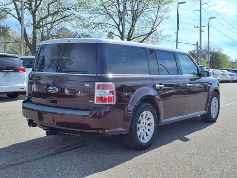 Used 2011 Ford Flex SEL w/ Rapid Spec Order Code AWD/4WD image 4