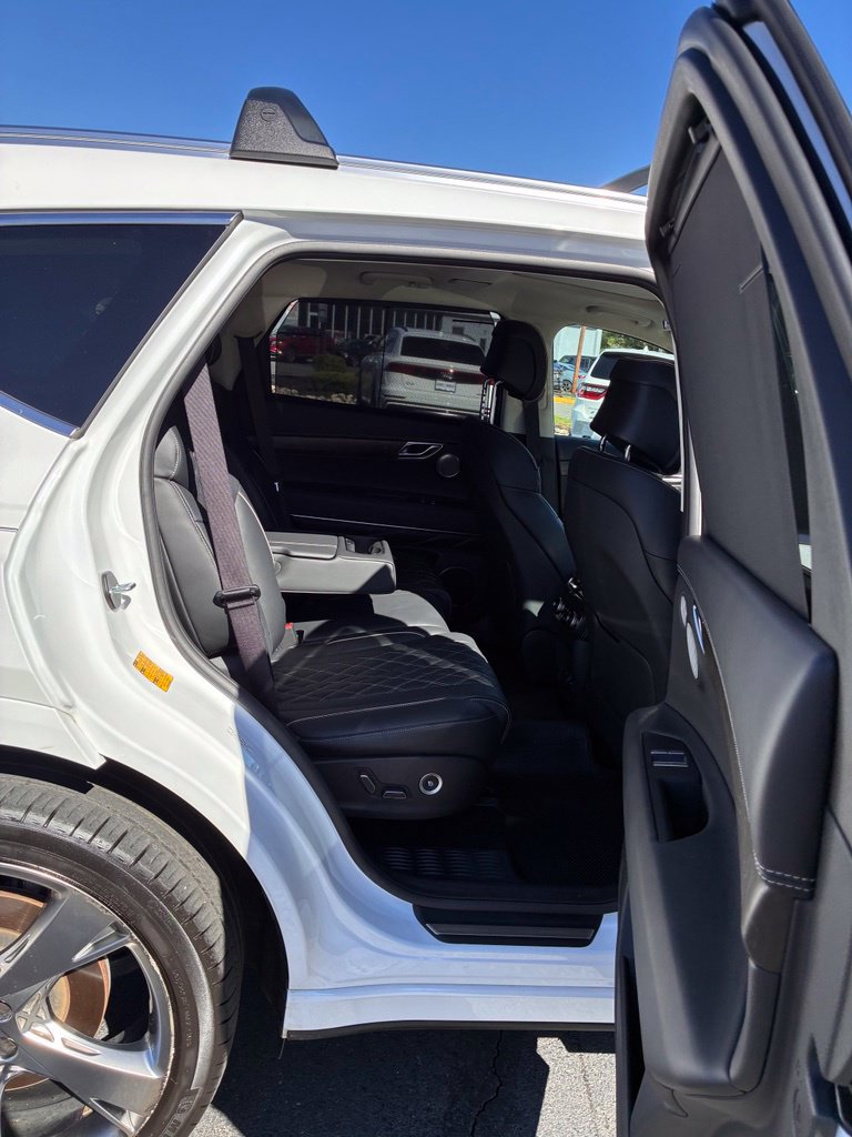 Used 2024 Genesis GV80 3.5T w/ Prestige Package AWD/4WD image 23