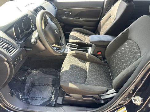 Used 2024 Mitsubishi Outlander Sport AWD image 25