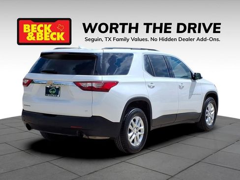 Certified 2019 Chevrolet Traverse LT FWD image 5