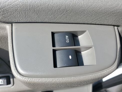 New 2025 Chevrolet Express 3500 w/ Power Convenience Package image 20