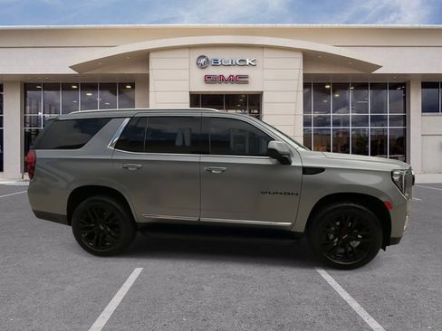 Certified 2023 GMC Yukon SLT RWD image 18