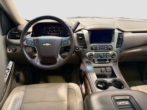 Used 2016 Chevrolet Suburban LT AWD/4WD image 21