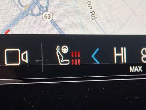 New 2025 Volvo XC40 B5 Core w/ Protection Package Premier image 19