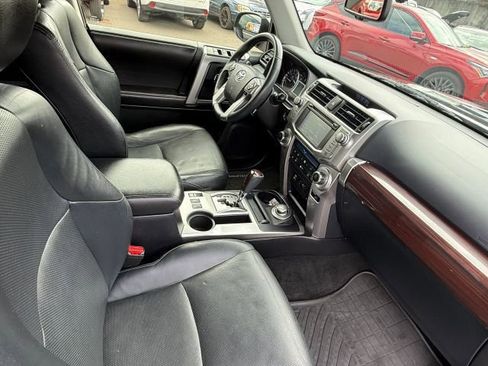 Used 2016 Toyota 4Runner Limited AWD/4WD image 29