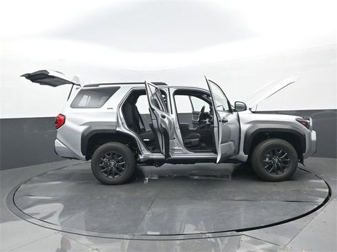 New 2025 Toyota 4Runner SR5 image 31