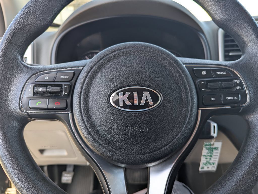 Used 2017 Kia Sportage LX FWD image 17