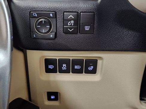 Used 2022 Lexus GX 460 Premium image 42