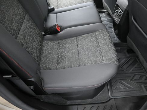 Used 2023 Chevrolet Colorado Z71 w/ Z71 Convenience Package 2 image 26