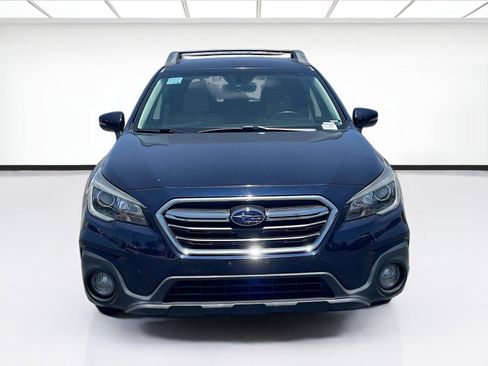 Used 2018 Subaru Outback 2.5i Premium AWD/4WD image 2