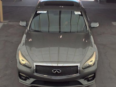 Used 2015 INFINITI Q70 3.7 w/ Sport Package RWD image 2