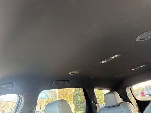 Used 2022 Buick Enclave Premium image 14