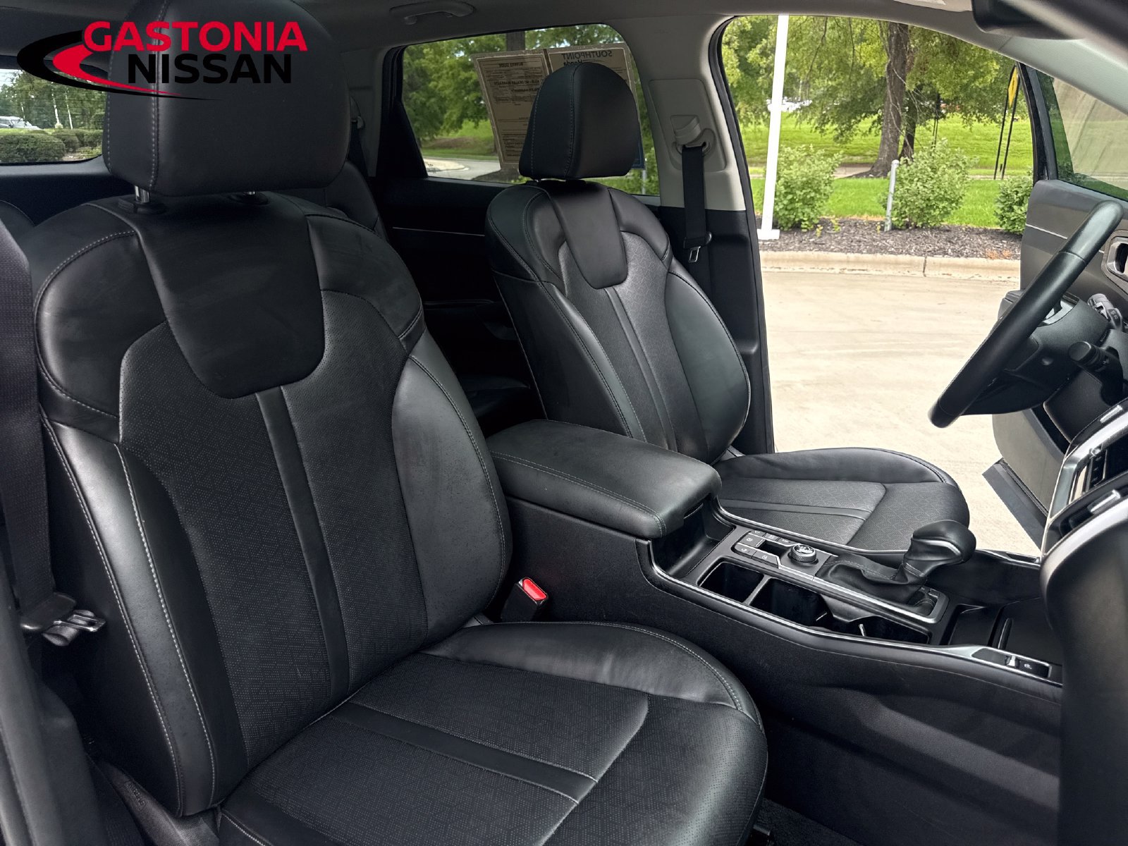 Used 2023 Kia Sorento EX w/ Panoramic Sunroof Package FWD image 37