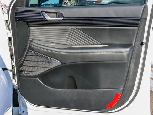 Used 2024 Hyundai Palisade Calligraphy image 18