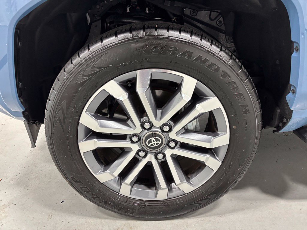 Used 2026 Toyota 4Runner Limited AWD/4WD image 63