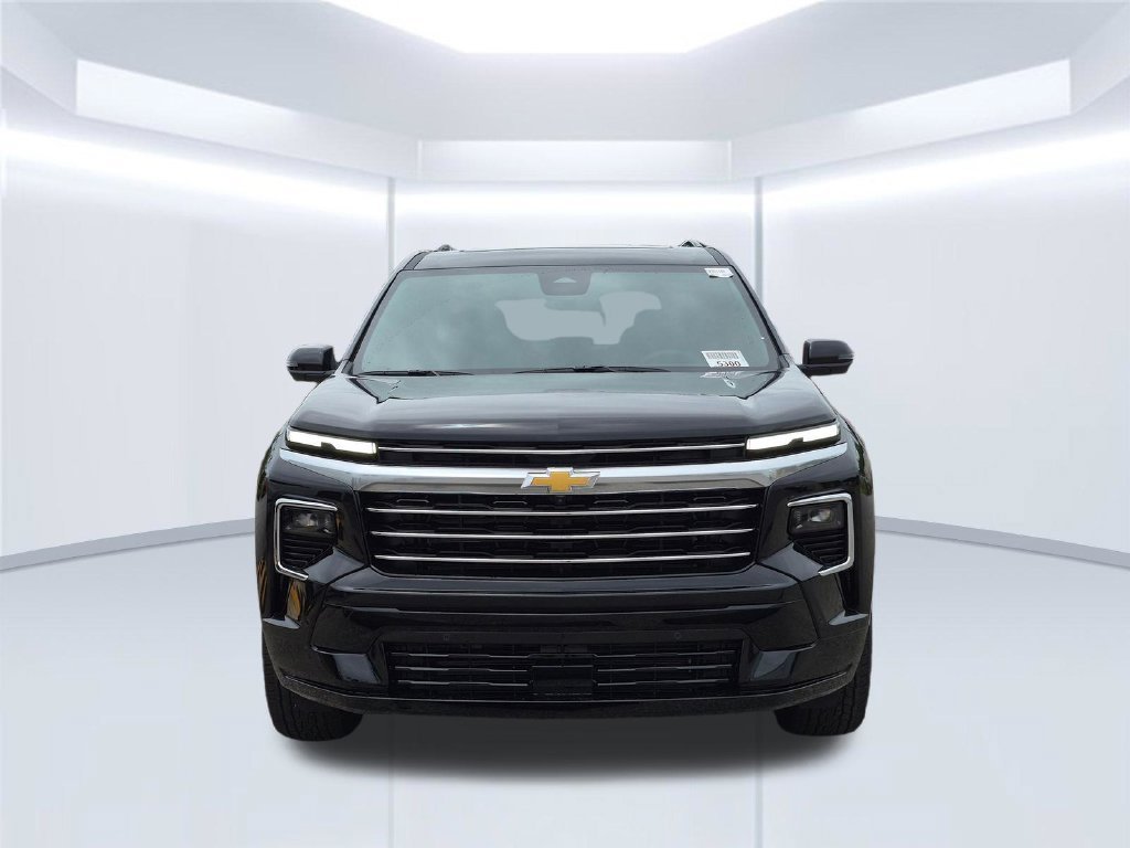 New 2026 Chevrolet Traverse High Country w/ LPO, Floor Liner Package FWD image 10
