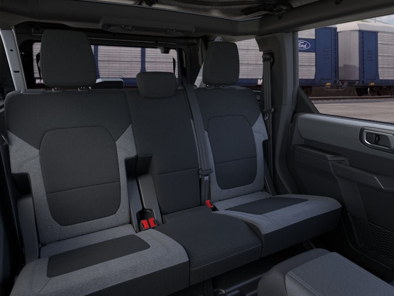New 2026 Ford Bronco 4-Door w/ Sasquatch Package AWD/4WD image 11