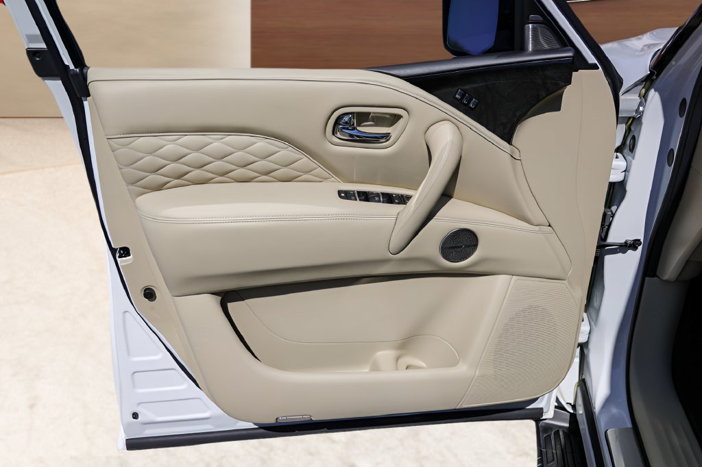 Used 2022 INFINITI QX80 Sensory w/ Cargo Package RWD image 24