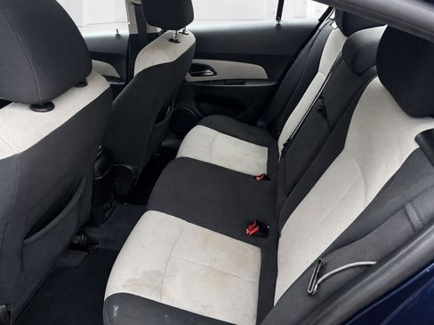 Used 2011 Chevrolet Cruze LS w/ Connectivity Package FWD image 12