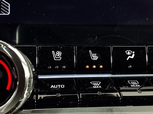 New 2026 Chevrolet Colorado ZR2 w/ Technology Package image 7