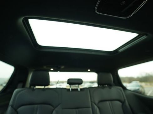 New 2026 Jeep Grand Wagoneer Summit w/ Rear Seat Video Group I image 30