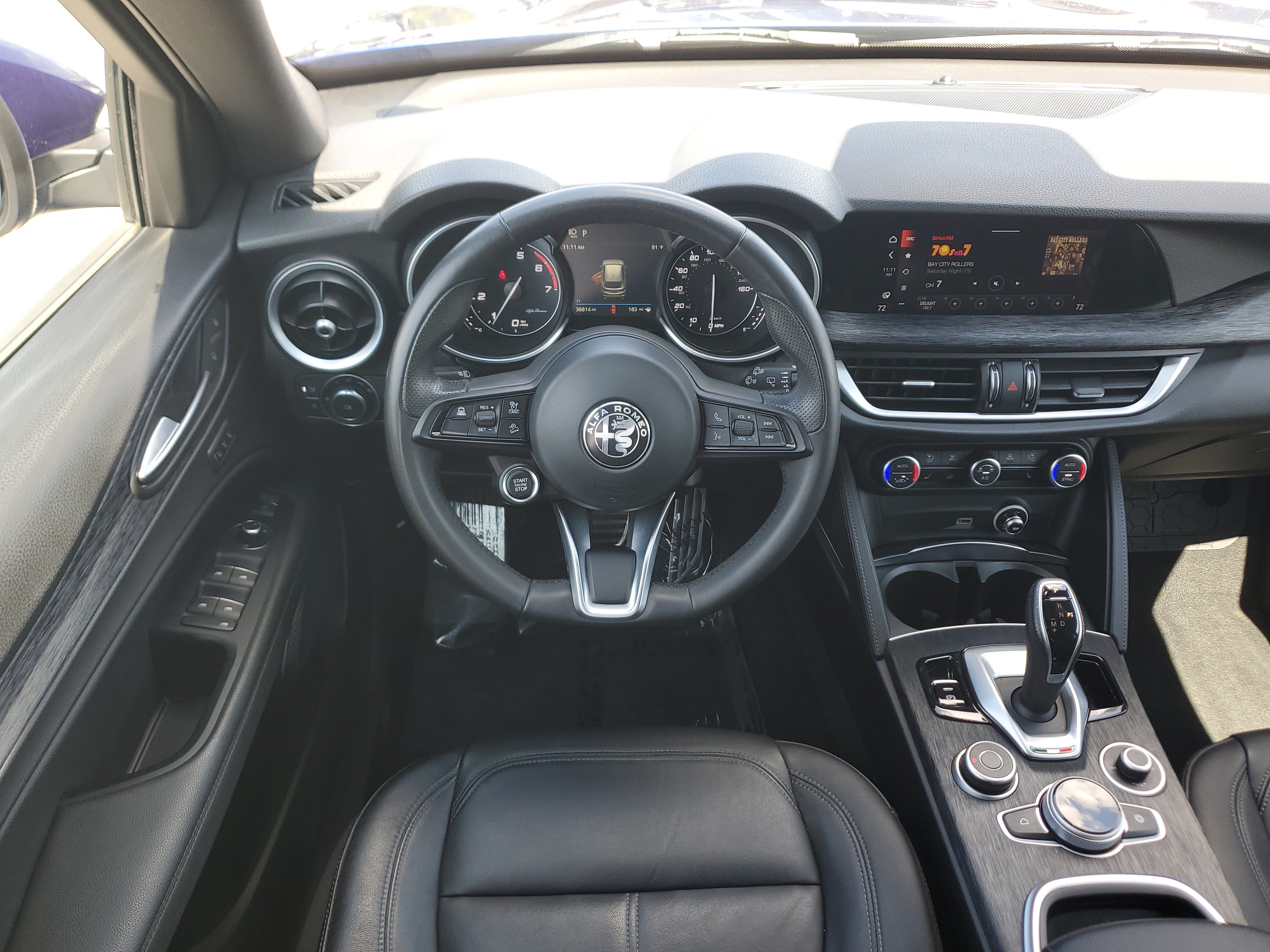 Used 2022 Alfa Romeo Stelvio Sprint RWD image 21