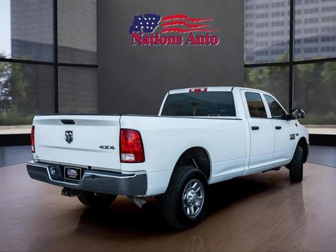 Used 2018 RAM 3500 Tradesman w/ Chrome Appearance Group image 7