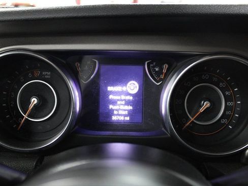 Used 2020 Jeep Gladiator Sport w/ Quick Order Package 24S image 11