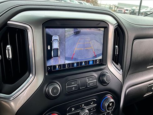 Used 2021 Chevrolet Silverado 3500 LTZ w/ LTZ Texas Edition image 22