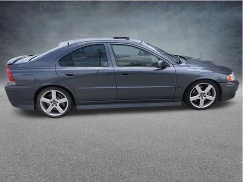 Used 2005 Volvo S60 R AWD/4WD image 8