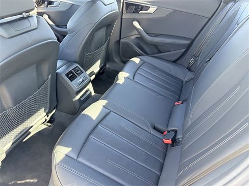 Used 2023 Audi A4 2.0T Premium Plus image 24